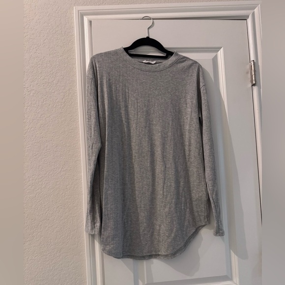 First Love Gray long sleeve maternity shirt - Picture 1 of 8